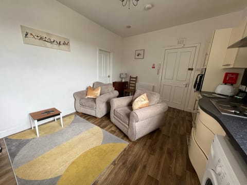 Stylish 2nd Floor Georgian 1 Bedroom Apartment Appartamento in Dumfries