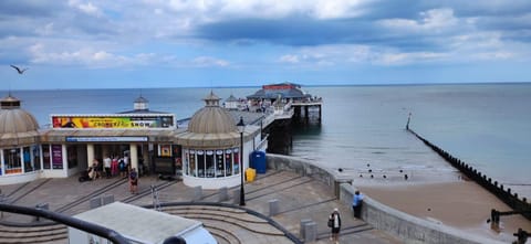 Detached House with Panoramic Sea Views Casa in Cromer