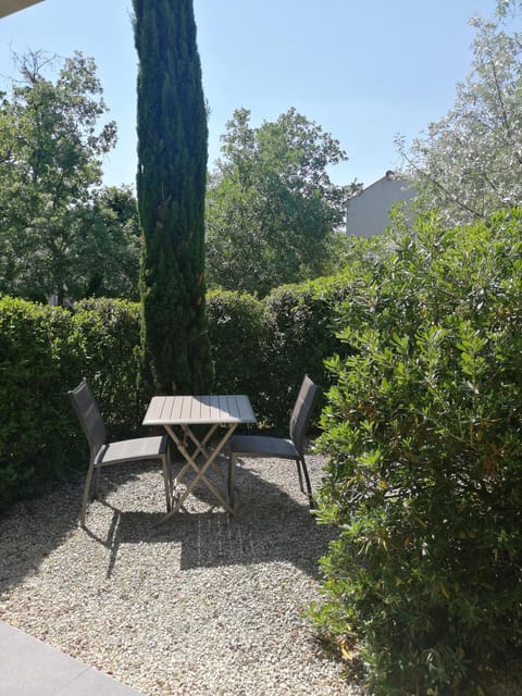 Garden, View (from property/room), Balcony/Terrace