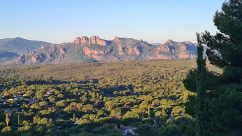 Corniche du Paradis Alojamiento y desayuno in Roquebrune-sur-Argens