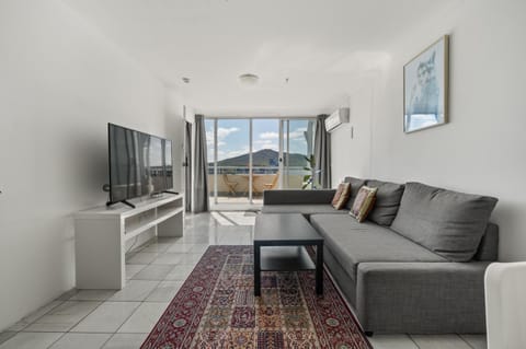 Spacious Ensuite Room in a City Centre Duplex Apartment-2 Condominio in Canberra