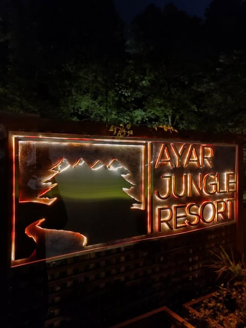 Ayar Jungle Resort Hotel in Uttarakhand