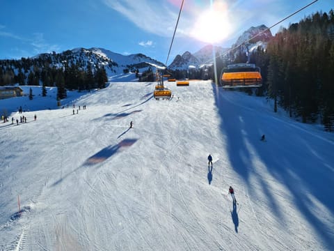 Natural landscape, Winter, Skiing