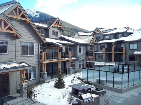 Copperstone Resort Apartment in Canmore