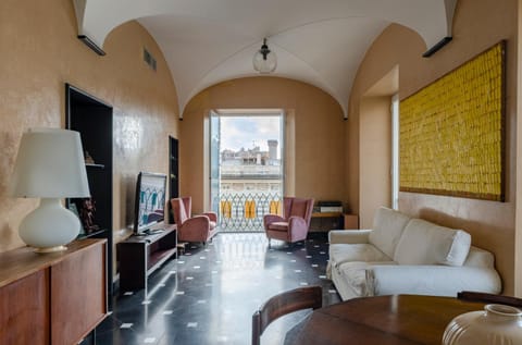 TV and multimedia, Living room, Seating area