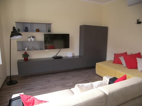 TV and multimedia, Living room