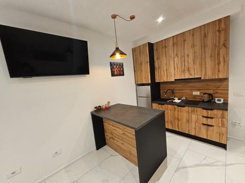 TV and multimedia, Kitchen or kitchenette