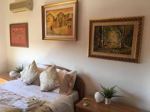 Panoramic and bright penthouse is waiting for you Eigentumswohnung in Rome