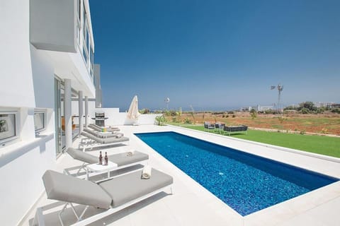 Villa Manta Agrotikos - Stunning 3 Bedroom Protaras Villa with Pool - Close to the Beach Villa in Protaras