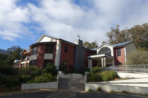 Elkanah Lodge and Conference Centre Hotel in Marysville