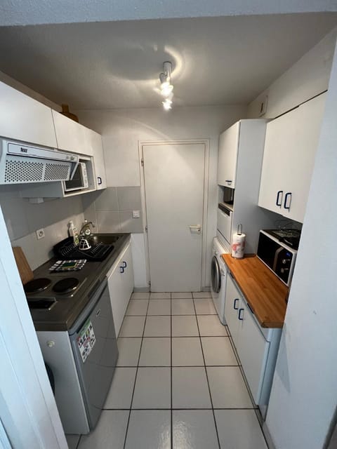 Kitchen or kitchenette, dishwasher, minibar, pet friendly, stove