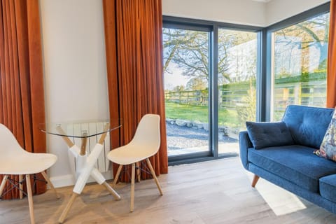 Living room, Dining area, Garden view