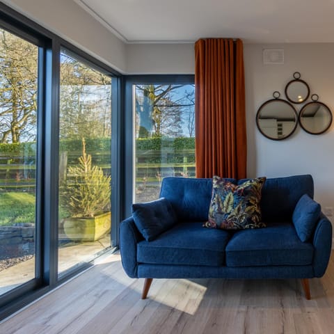 Living room, Garden view