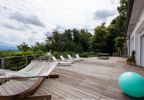 Patio, Children play ground, Balcony/Terrace, Garden view