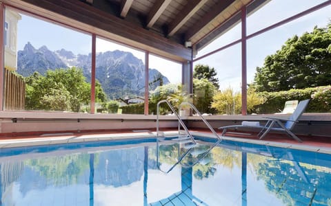 Spa and wellness centre/facilities, Pool view, Swimming pool