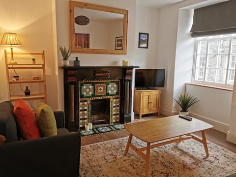 Eldon Row - Stylish Character Apartments - Central Location 1 & 2 bed available Condo in Smithfield Street