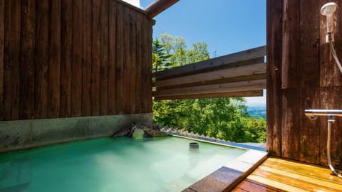 Hot Spring Bath, Open Air Bath