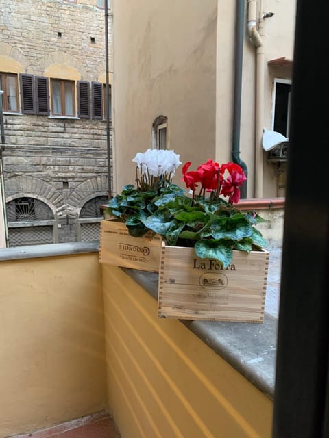 AI MAGAZZINI DEI MEDICI (casa con balcone) Eigentumswohnung in Florence