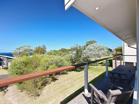 Acacia Cottage at Hyams Beach Casa in Vincentia