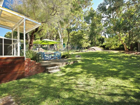 Acacia Cottage at Hyams Beach Casa in Vincentia