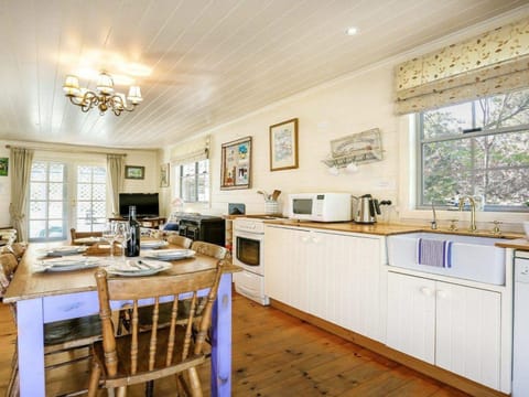 Orchard Cottage Alpine Southern Highlands Casa in Alpine