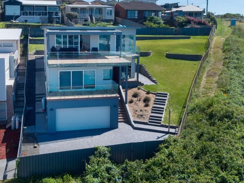 Seascape Bombo House in Kiama