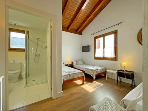 Bathroom, Bedroom