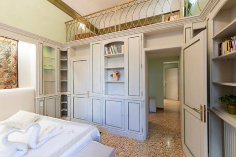 Bed, Bedroom, wardrobe