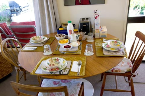 Dining area, Breakfast