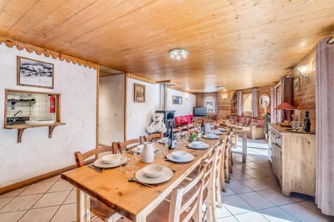 Chalet Gypaete - Chalets pour 14 Personnes 86 Chalet in Tignes