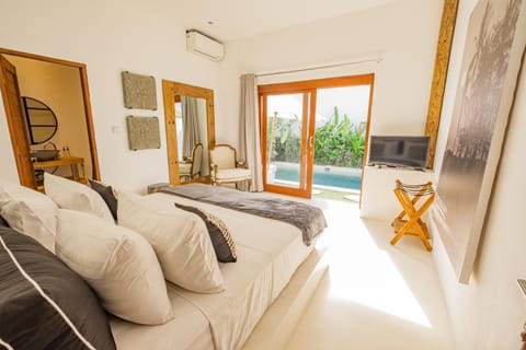 Luxury 2 bedrooms villa Putih Pererenan Villa in North Kuta