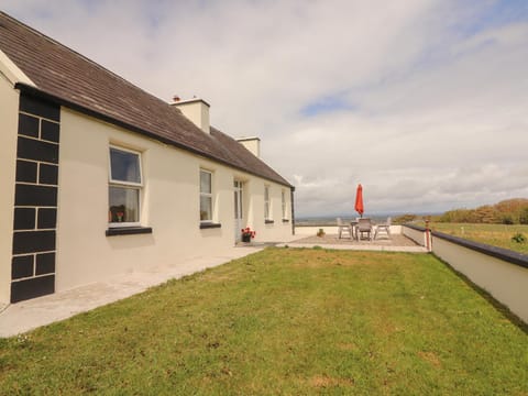 Newtown East House in County Clare