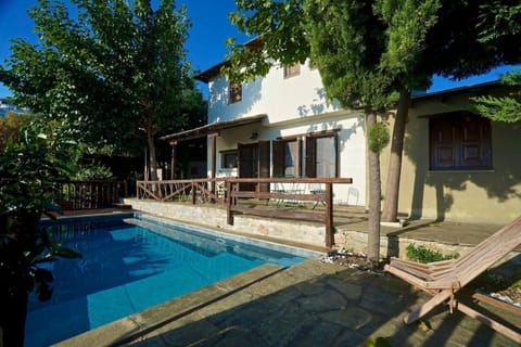 Great Pelion Villa Villa Thalia Private Pool 3 bedrooms Aghios Georgios Villa in Magnesia Prefecture, Greece