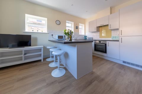 Apartment 4, Isabella House, Aparthotel, By RentMyHouse Condominio in Hereford