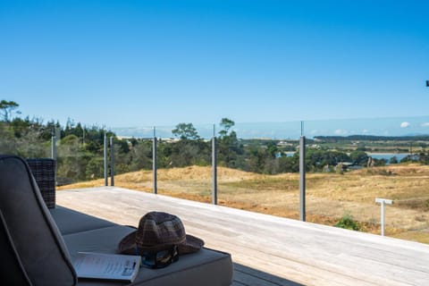 Dune Views - Mangawhai Heads Holiday Home House in Auckland Region
