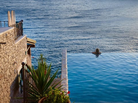 Sea view, Swimming pool