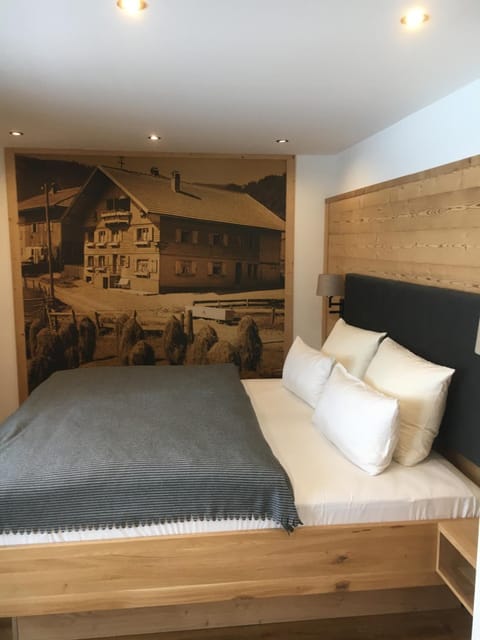 Bergbauernwirt im Landhaus Bolgental Bed and Breakfast in Oberstdorf