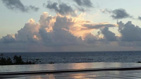 Balcony/Terrace, Pool view, Sea view, Swimming pool