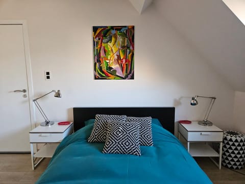 Modern duplex with garden Apartment in Brussels