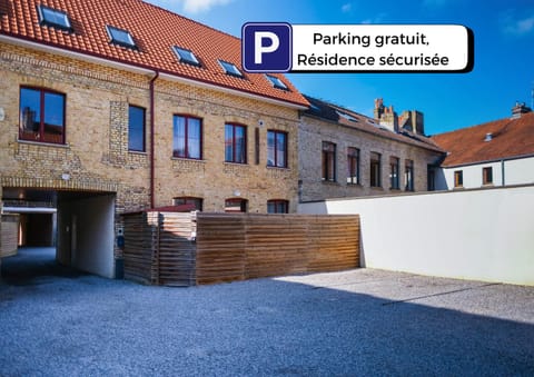 Property building, Parking
