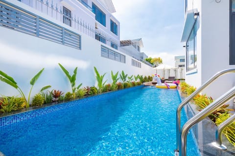 Palm Villa 11 - Luxury Pool Villa 8Rooms , Bida, Hồ Bơi, Gần Biển Villa in Vung Tau