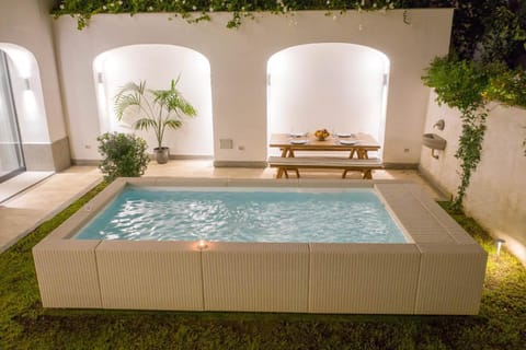 Night, Garden, Dining area, Swimming pool, Swimming pool