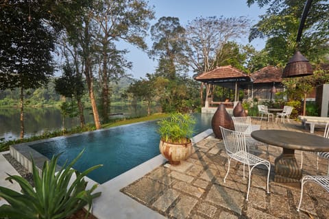 Periyar River Lodge Villa in Kerala