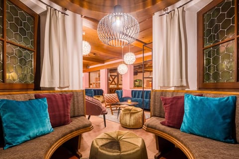 Communal lounge/ TV room, Lounge or bar