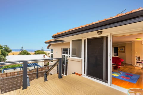 Balcony/Terrace, Beach, Sea view