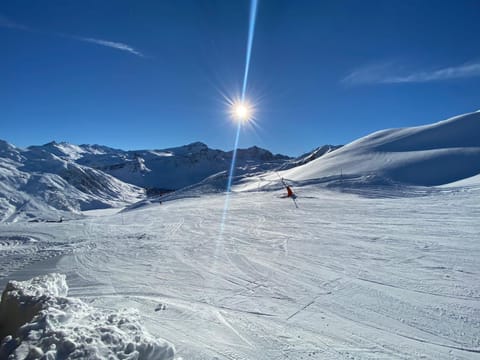 Natural landscape, Winter, Skiing