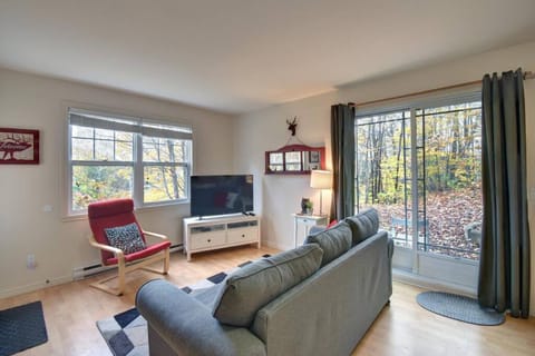Tranquility Lodge by Instant Suites Chalet in Mont-Tremblant