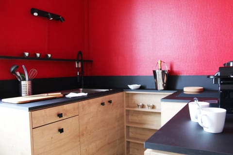 Fulbert - view on Cathedral and Place des Epars Apartment in Chartres