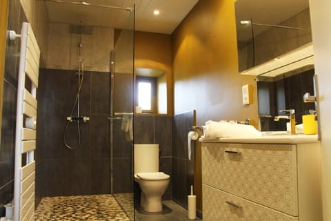 Henri IV Apartment in Chartres