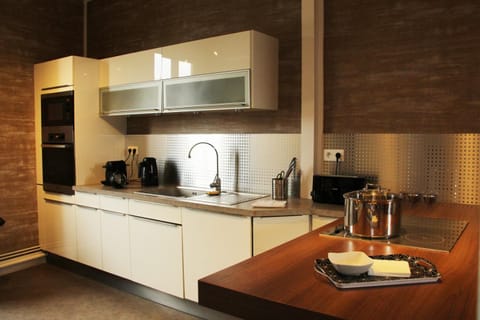 Henri IV Apartment in Chartres